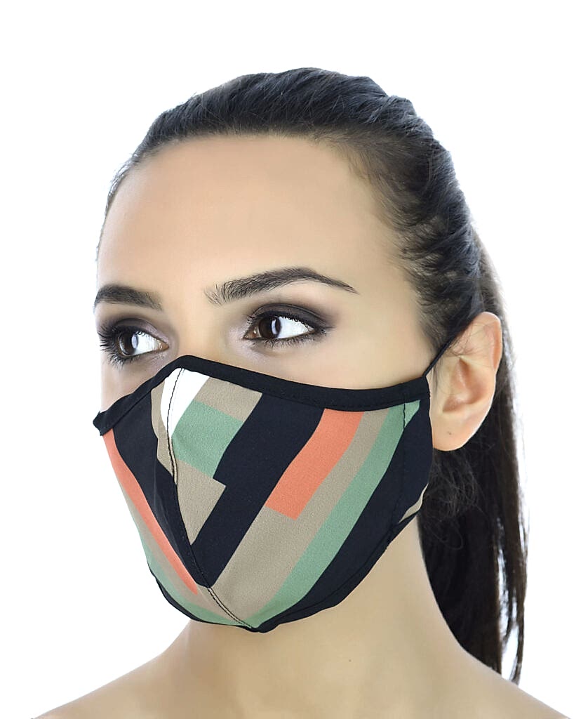 Koruyucu maske ürün fotoğraf çekimi 