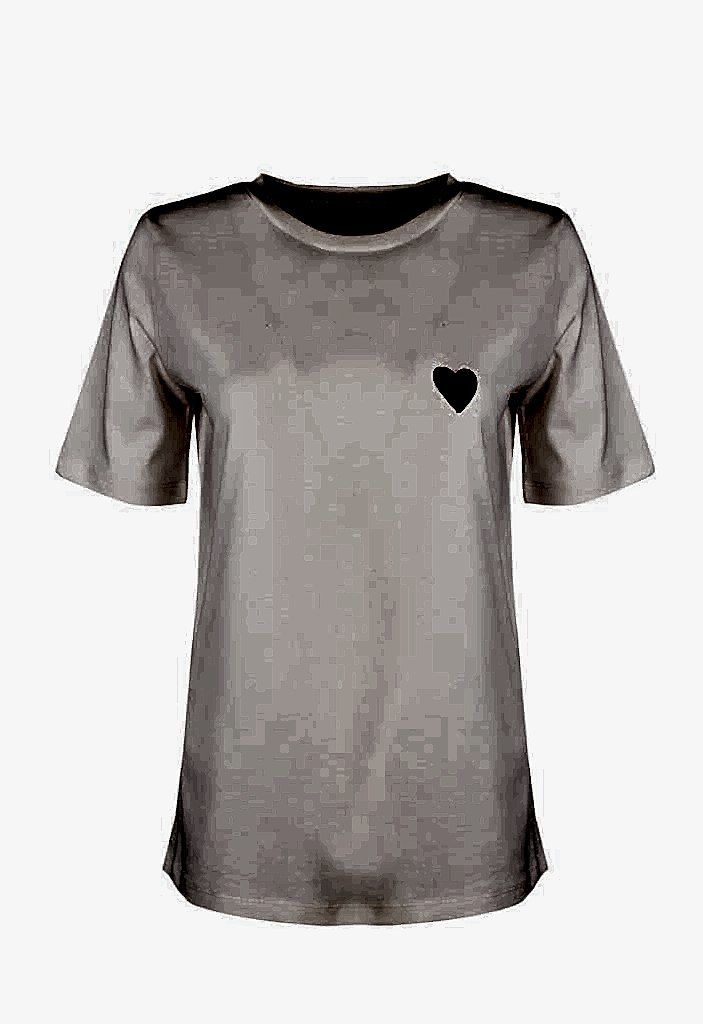 Tişört hayalet manken fotoğraf çekimi