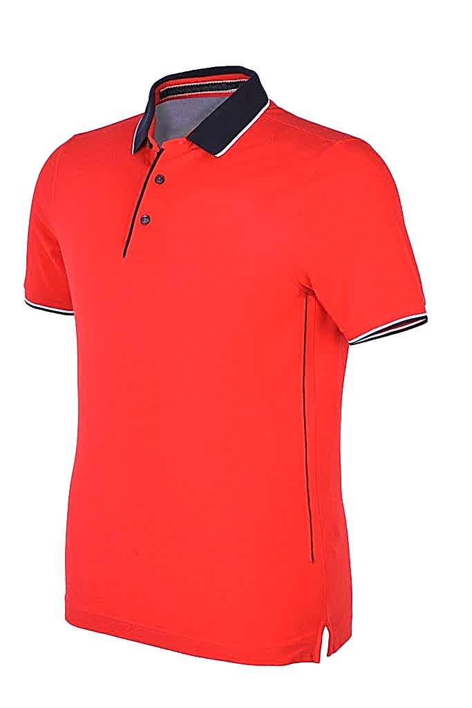 Hayalet manken dekupe fotoğraf çekimi tişört